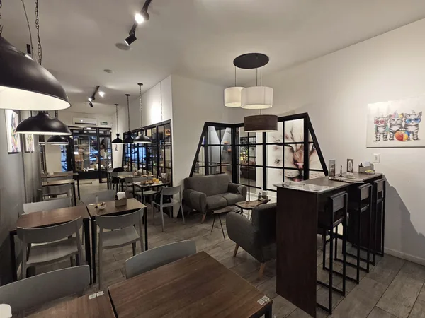 Cafelino — después · Reforma integral en Ciudad Vieja · Montevideo